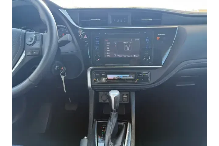 $14999 : Toyota Corolla 2017 SE 4dr S image 10