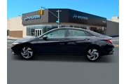 $23588 : Hyundai ELANTRA 2025 Limited thumbnail