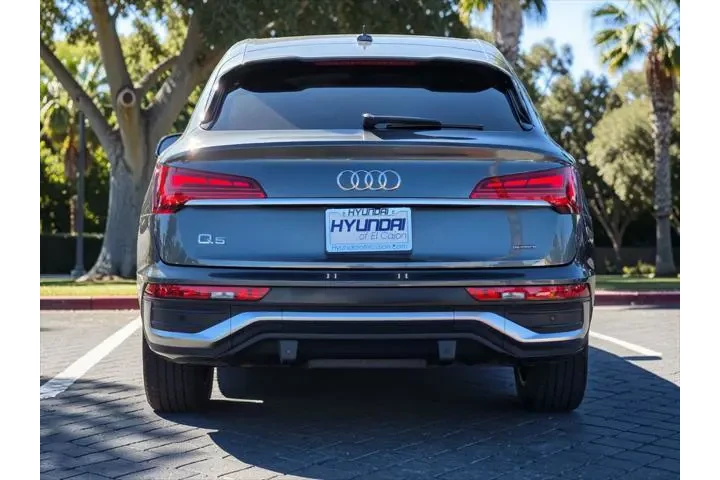 $39998 : Audi Q5 Sportback 2024 AWD q image 6