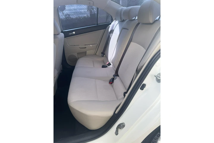 $6900 : MITSUBISHI LANCER ES image 1