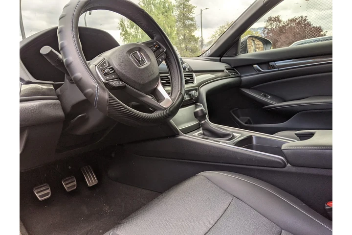 $3000 : 2018 Honda Accord 2.0T Sport image 5