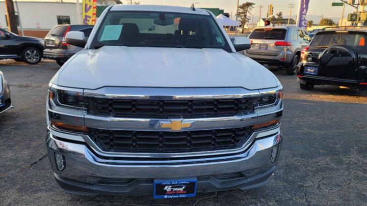 $25995 : 2018 Silverado 1500 LT image 2