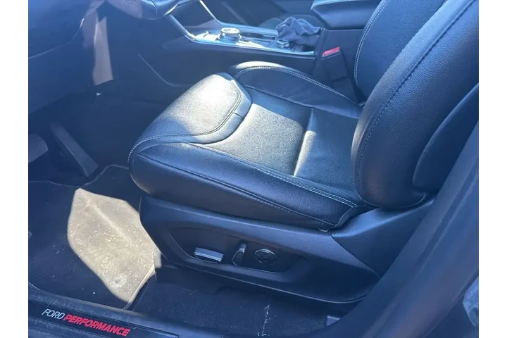 $35850 : Ford Explorer 2020 AWD ST 4d image 9