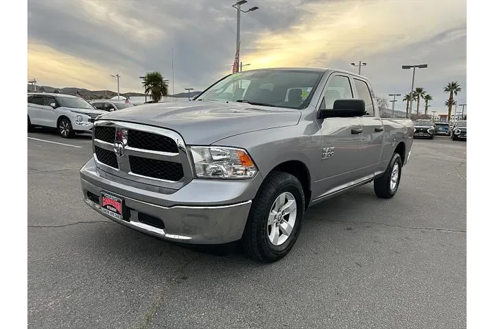 $26430 : Ram 1500 Classic 2024 4x2 SL image 3