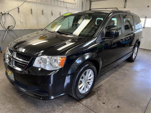 2015 Grand Caravan SXT image 1