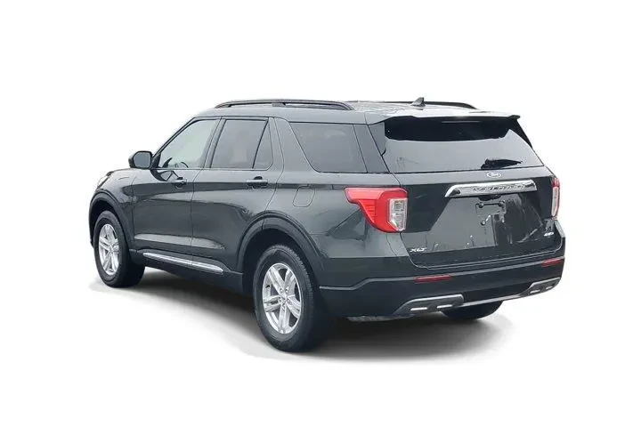 $35995 : Ford Explorer 2022 AWD XLT 4 image 4