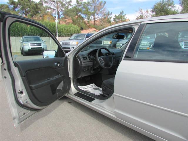 $7995 : 2009 Fusion SE image 10