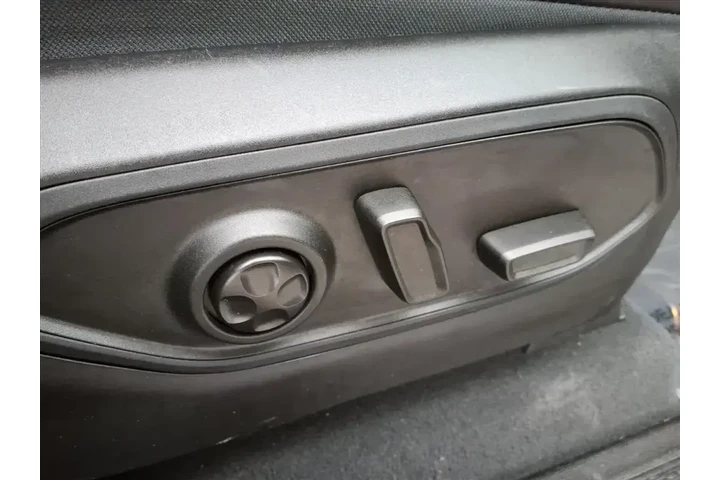 $28500 : Jeep Grand Cherokee 2024 4x4 image 6