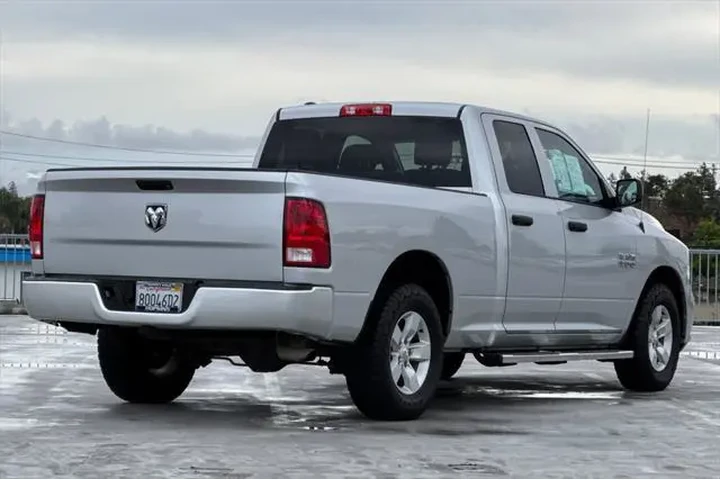 $14591 : Ram 1500 2016 4x2 Express 4d image 3