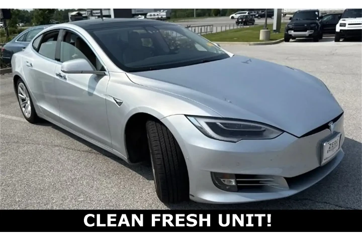 $21000 : Tesla Model S 2017 AWD 100D image 1