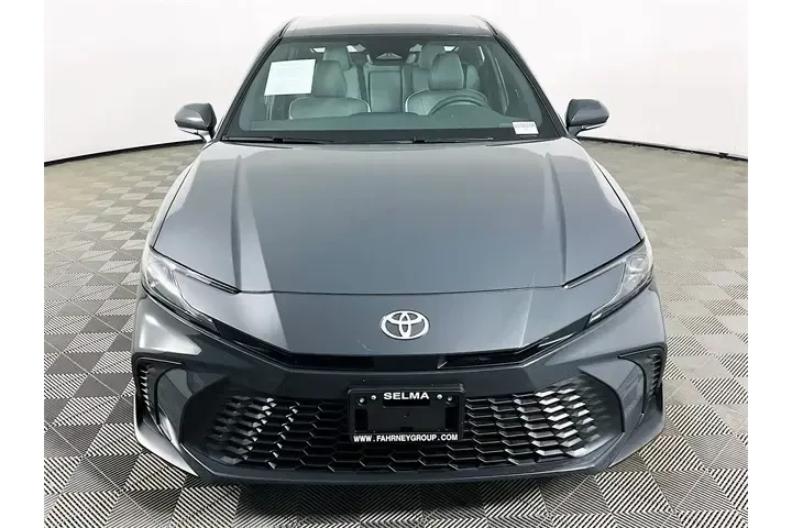 $35900 : Toyota Camry 2026 SE 4dr Sed image 2