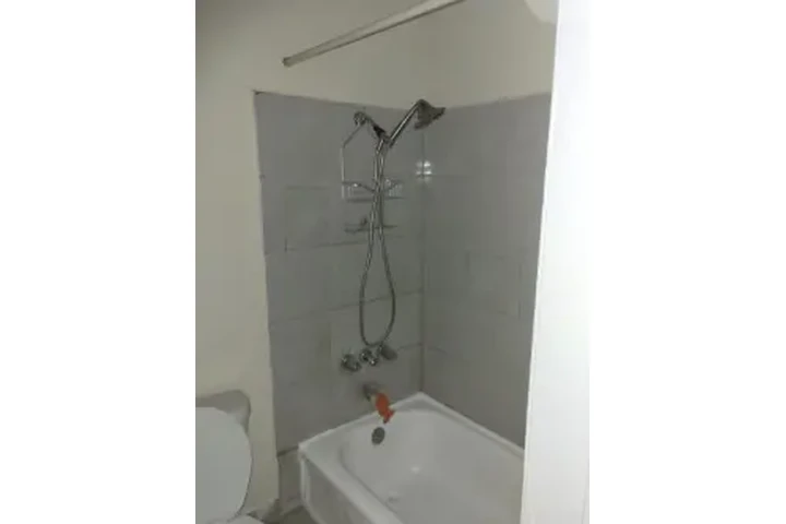 RENTO APT. ILUMINOSO 📍 image 1