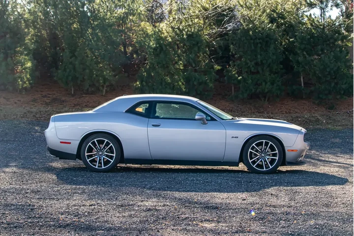 $24995 : Dodge Challenger 2023 R/T 2d image 10