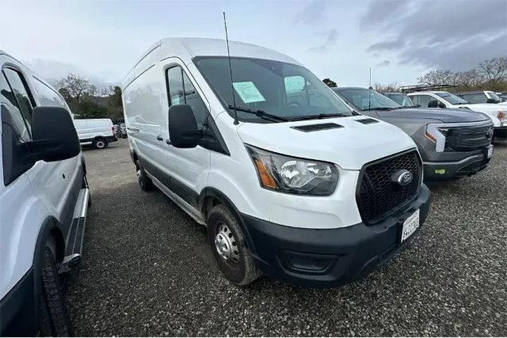 $39202 : Ford Transit 2023 AWD 250 3d image 2
