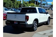 $22621 : Honda Ridgeline 2019 AWD RTL thumbnail