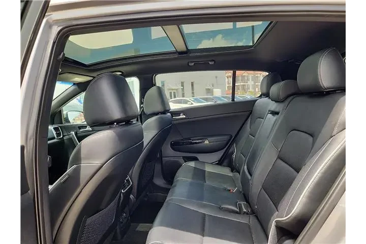 $23750 : Kia Sportage 2020 AWD SX Tur image 10