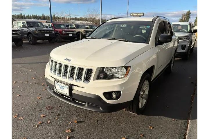 $13990 : Jeep Compass 2017 4X4 Sport image 3