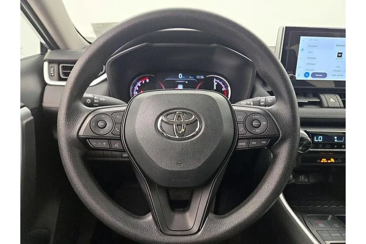 $32998 : Toyota RAV4 2025 XLE 4dr SUV image 10