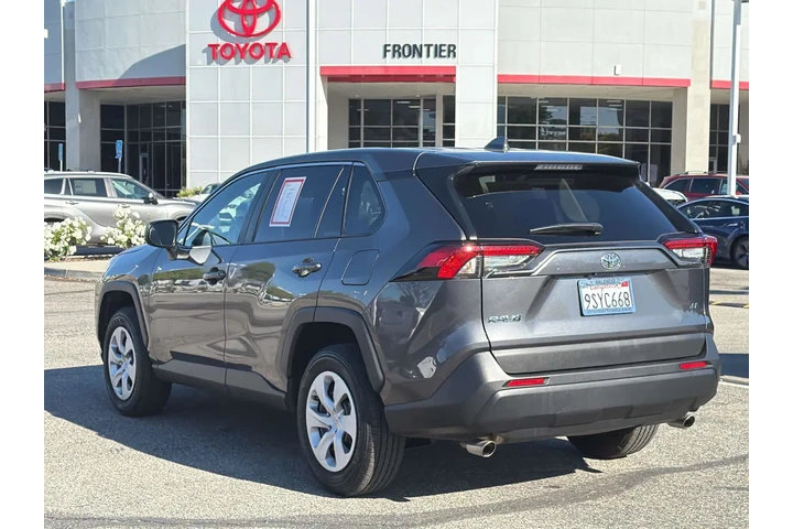 $31385 : Toyota RAV4 2025 LE 4dr SUV image 5