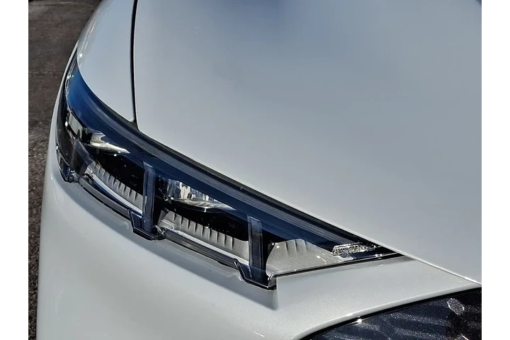 $33995 : Ford Mustang Mach-E 2023 AWD image 10