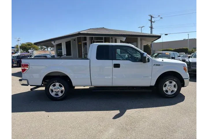 $15985 : Ford F-150 2011 4x2 XLT 4dr image 7