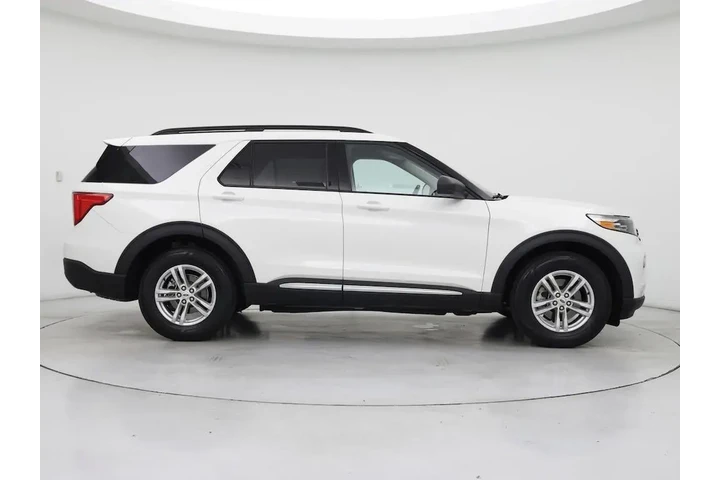 $27998 : Ford Explorer 2022 AWD XLT 4 image 7