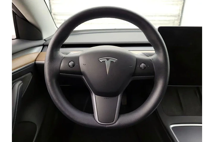 $25998 : Tesla Model 3 2023 4dr Sedan image 10