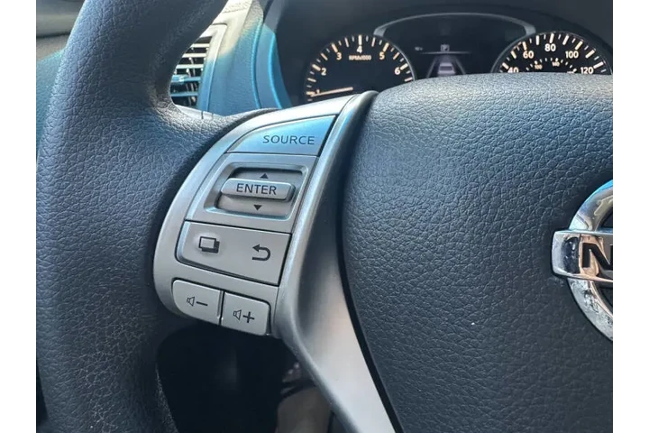 $15999 : 2018 Altima 2.5 S image 10