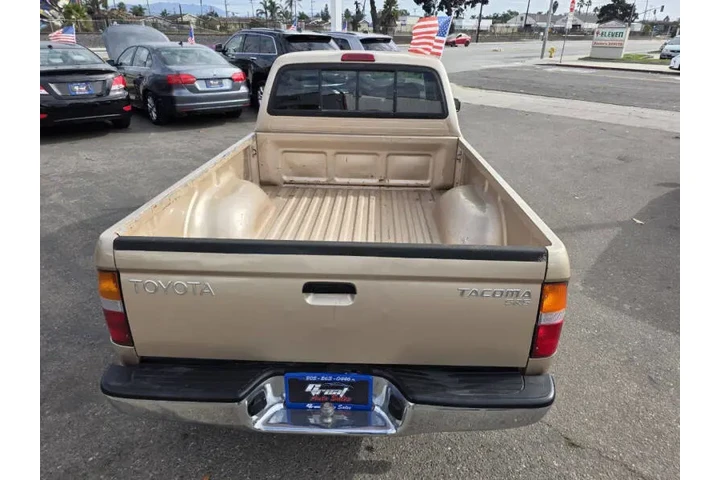 $9995 : 1999 Tacoma SR5 image 5