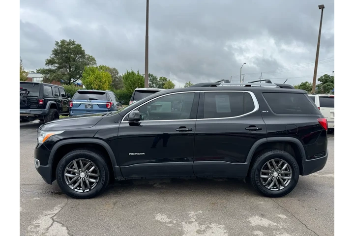 $7980 : 2017 GMC Acadia FWD 4dr SLT w image 5