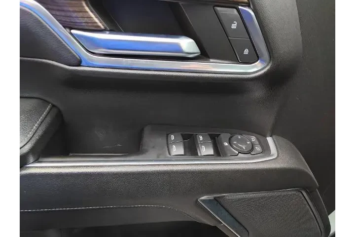 $38355 : Chevrolet Silverado 1500 202 image 9