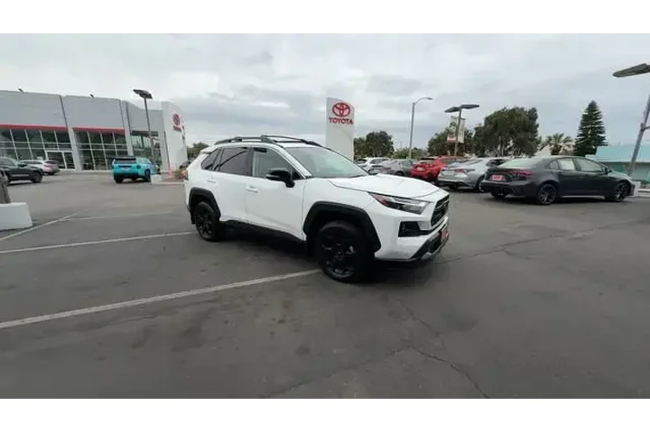 $37395 : Toyota RAV4 2024 AWD TRD Off image 2