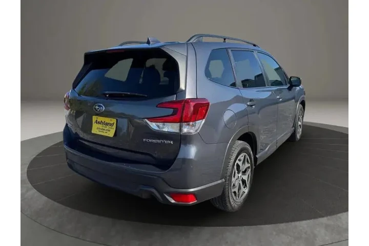 $19600 : 2021 Forester Premium image 9