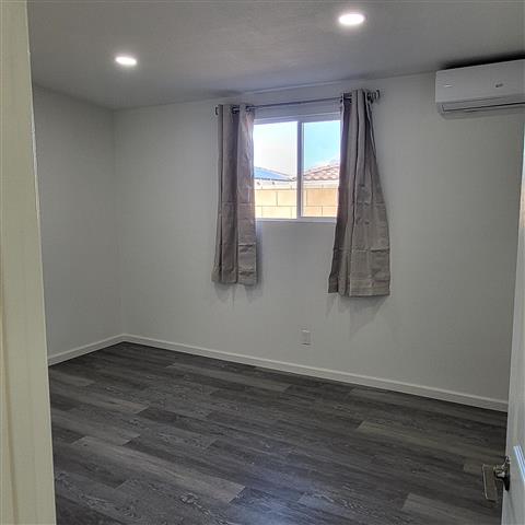 $1300 : Una Casita en Victorville image 6