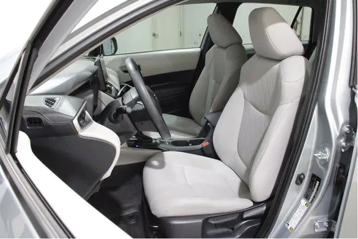 $26798 : Toyota Corolla Cross 2024 AW image 5