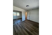 $900 : Beautiful Home...Fontana, CA thumbnail