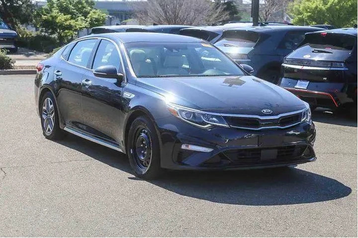 $15992 : Kia Optima Plug-In Hybrid 20 image 6