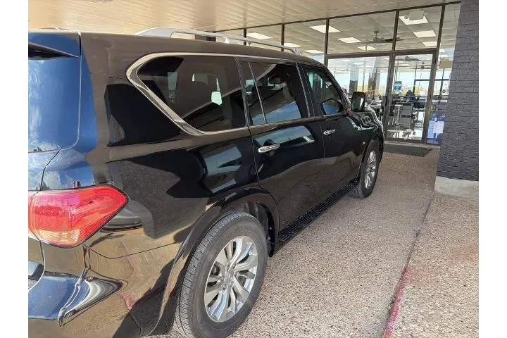 $15717 : INFINITI QX80 2017 AWD 4dr S image 5