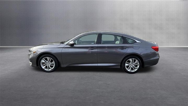 $19497 : 2018 Accord LX image 4