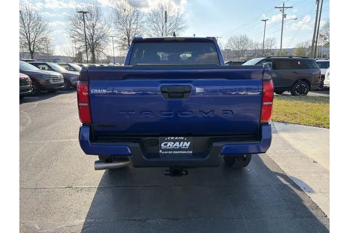 $39979 : Toyota Tacoma 2024 4x4 TRD O image 6