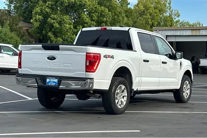 $38600 : Ford F-150 2023 4x4 XLT 4dr image 3