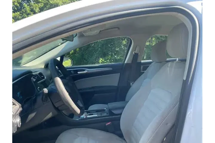 $6500 : 2017 Fusion S image 10