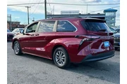 $32959 : Toyota Sienna 2021 LE 8-Pass thumbnail