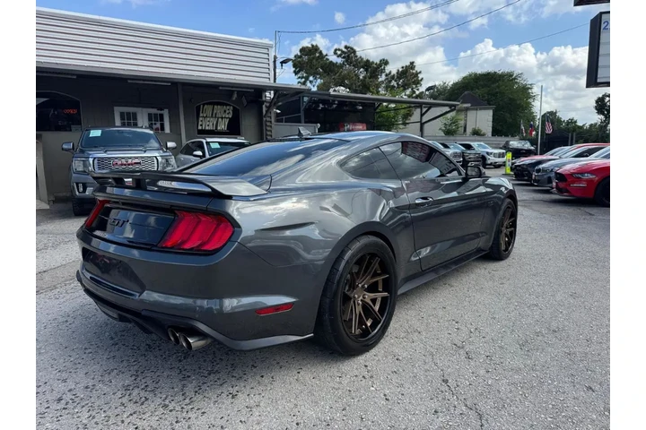 2020 Mustang GT Coupe image 6