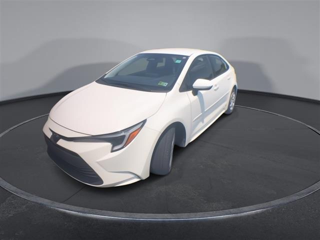 $24000 : PRE-OWNED 2023 TOYOTA COROLLA image 4