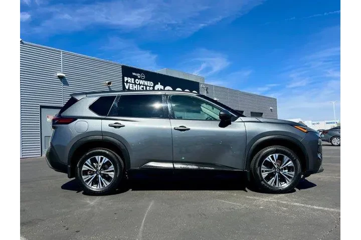 $15997 : Nissan Rogue 2021 SV 4dr Cro image 5