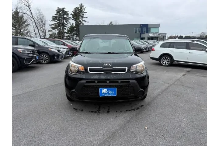 $8499 : 2016 Soul Base image 3