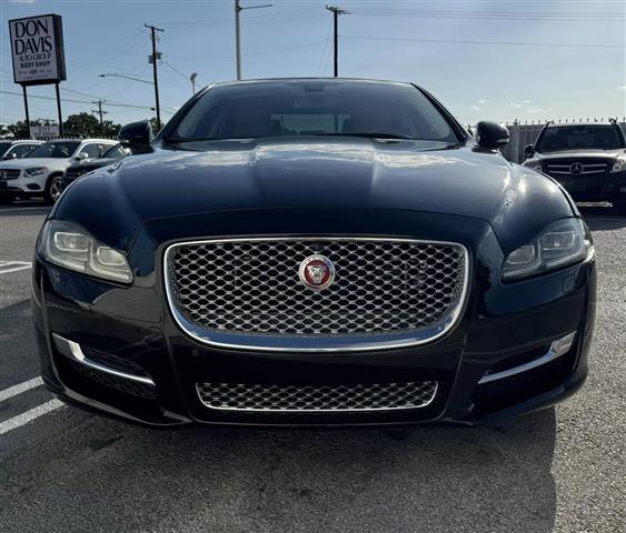 $21995 : 2016 JAGUAR XJ XJL PORTFOLIO image 3