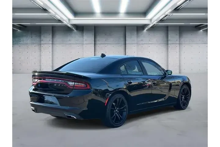 $11995 : Dodge Charger 2017 SXT 4dr S image 5