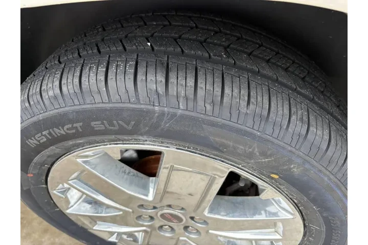 $11990 : 2015 GMC Acadia Denali image 10